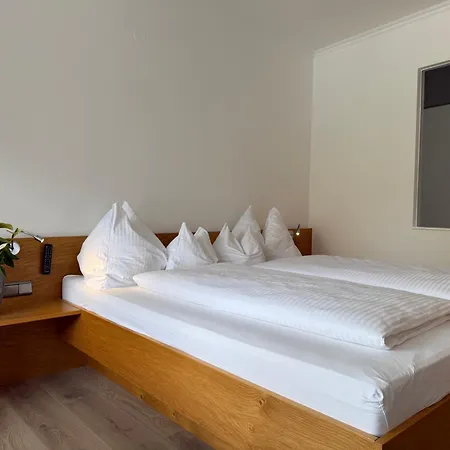 Seehotel Lilly-3