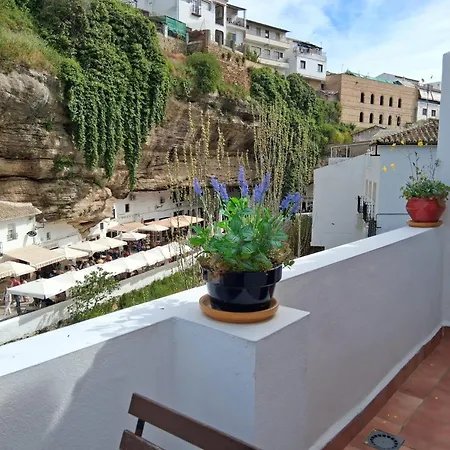 Casa Bajo la Roca-3