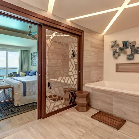 Royalton Chic Cancun, An Autograph Collection All-Inclusive Resort - Adults Only-3