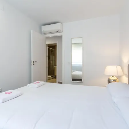 Marbella Suites-3
