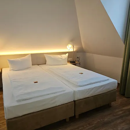 Hotel Alpha-3