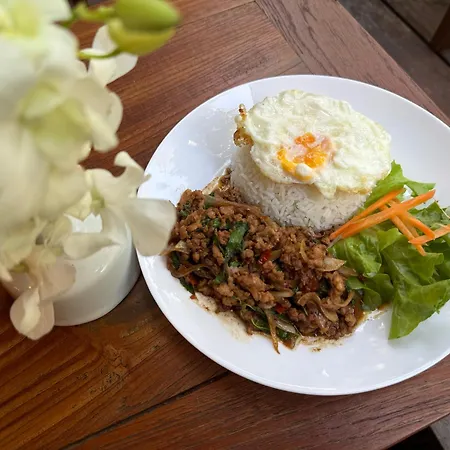 Khom Chiang Mai-3