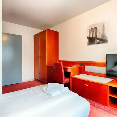 Hotel B1-3