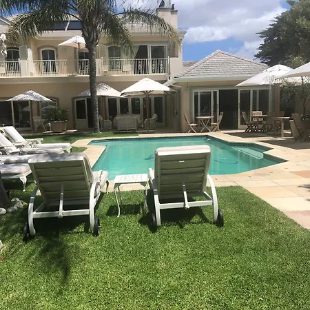 Constantia Valley Lodge-2