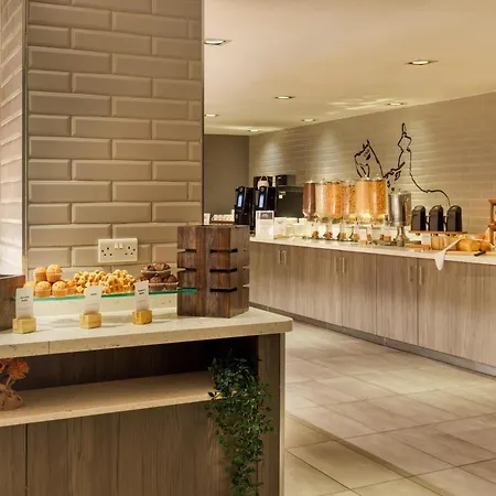 Doubletree By Hilton Glasgow Central-3
