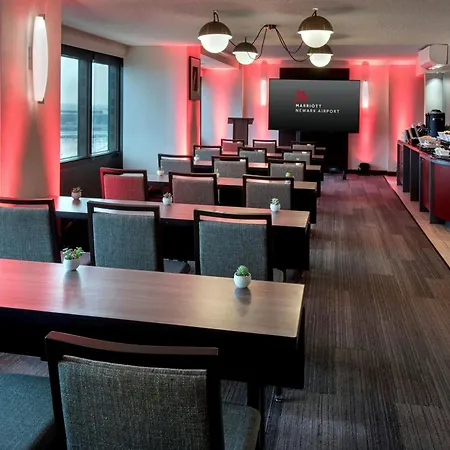 Newark Liberty International Airport Marriott-3
