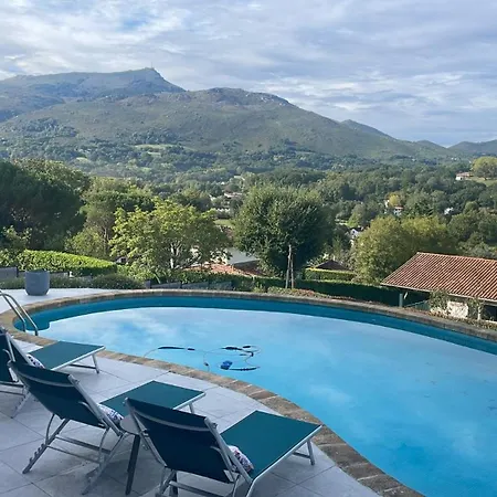 Guest house Maison Iratzean-3
