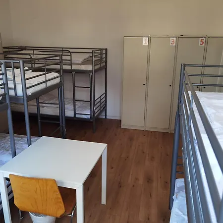 Mac City Hostel-3