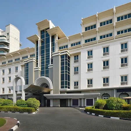 Mövenpick Hotel&Apartments Bur Dubai-2