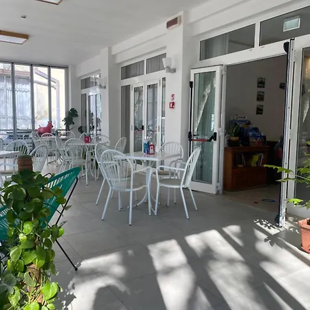 Hotel St. Moritz-3