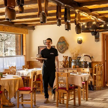 Auberge Du Manoir-2