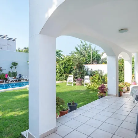 Villa At The Beach-2