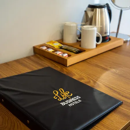 Business Life Hotel Bakirköy-2