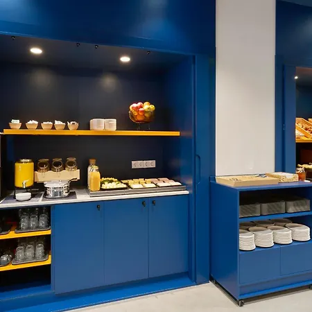 Four Points Flex By Sheraton Madrid Atocha-3