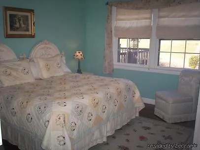 The Brentwood Bed And Breakfast-3