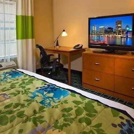 Inn & Suites Baltimore Downtown/Inner Harbor-3