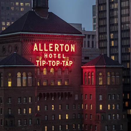 Warwick Allerton Chicago-3