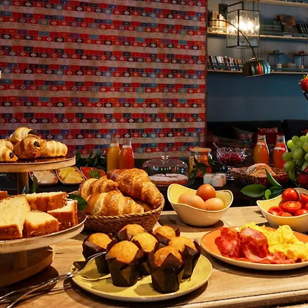 Chic&Basic Born Boutique Hotel-2