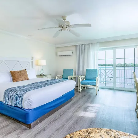 Tween Waters Island Resort & Spa-3