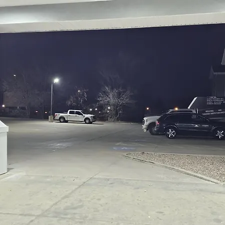 Executive Inn & Suites Extended Stay - Vernal-2