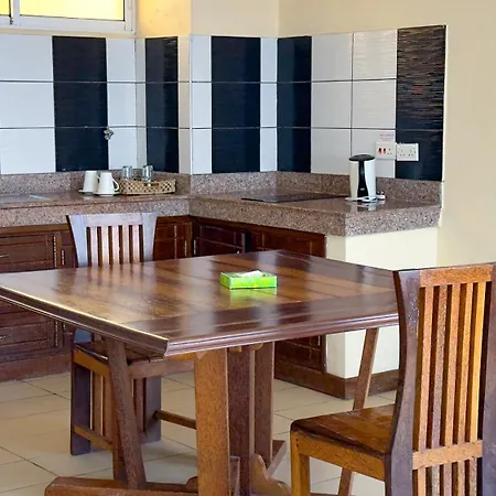 Cityblue Creekside Hotel & Suites-2