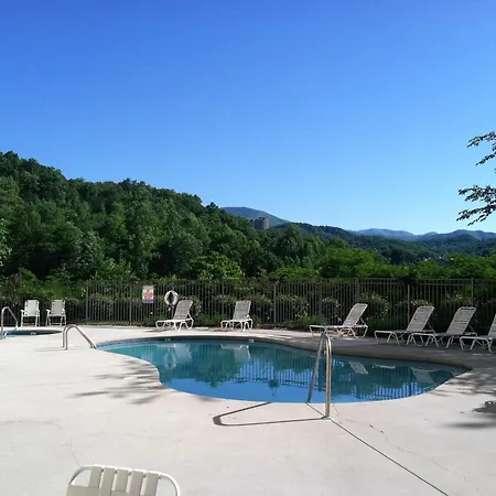 Gatlinburg Chateau Rentals-3