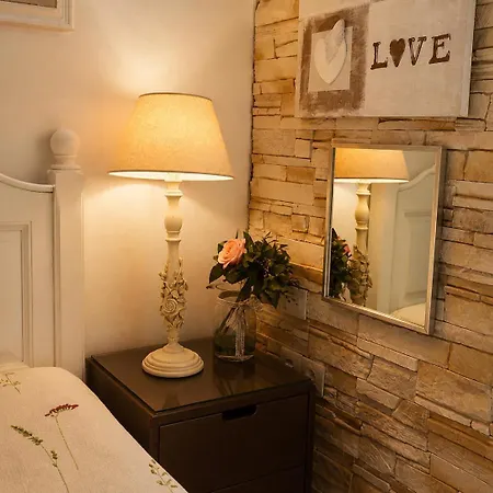 Appart' Spa et Sauna Privatif Au Cœur De Beaune-3