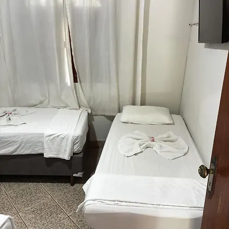 Pousada e Hospedaria Regina-2
