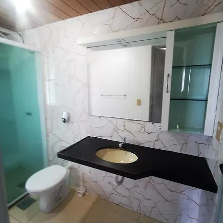 Apto privado 4º andar no Edifício residencial Náutico-2