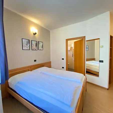 Hotel Alberello - Varone-3