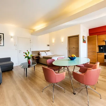 Centerstay Brussels-3