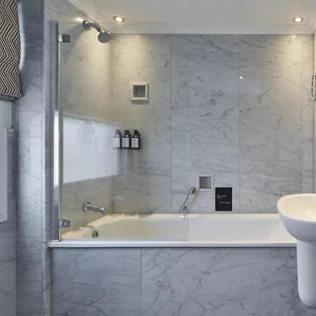 Guild Hotel Marble Arch-2