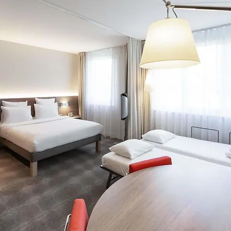 Novotel Suites Geneve Aeroport-3