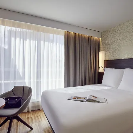 Mercure Paris Arc De Triomphe Etoile-3