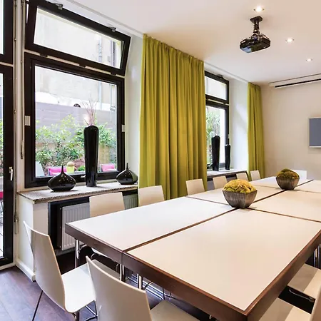 Ibis Styles Frankfurt City-3