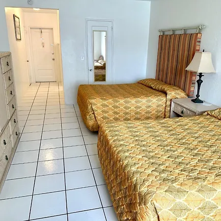 Summerland Suites-3
