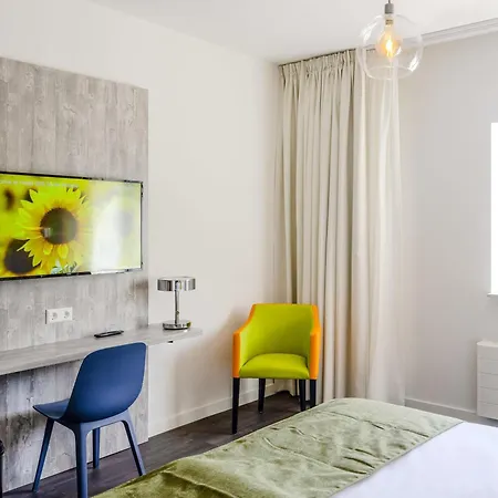ibis Styles Almere-3