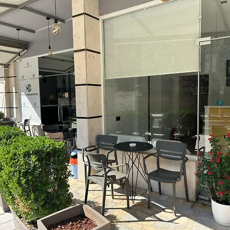 Central Boutique Hostel-3