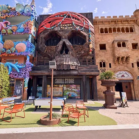 Pirates Village-2