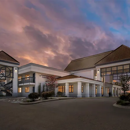 Best Western Vista Inn At The Airport-2