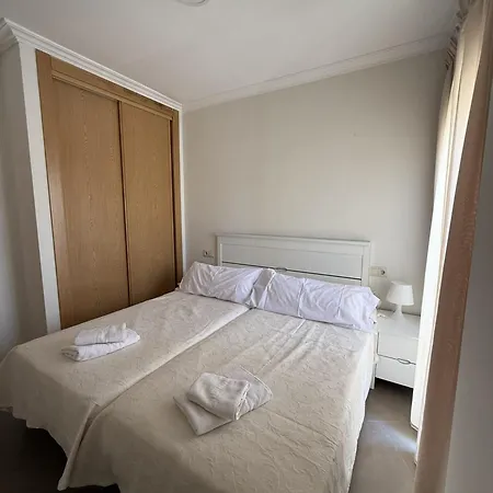 Apartamentos Turísticos Plaza del Olvido-2