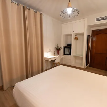 Hotel Sercotel Dona Carmela-3