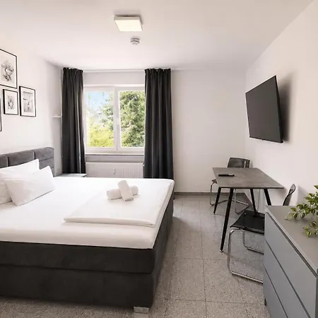 Lipp Apartments-2
