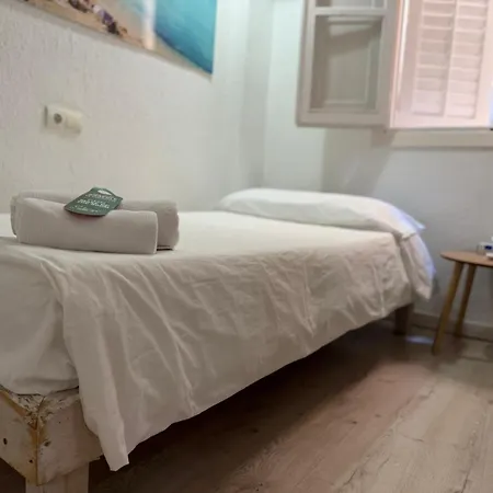 Hostal Ibiza-2