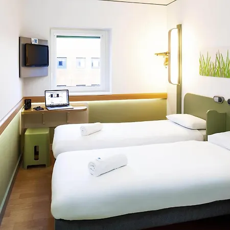 Ibis Budget Belfast City Centre-2