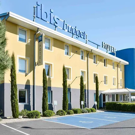 Ibis Budget Issoire-2