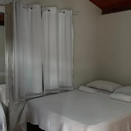 Suítes Dona Ilda-2