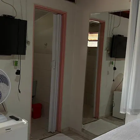 Suítes Dona Ilda-3