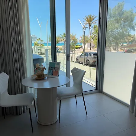 The Hype Beachhouse-3
