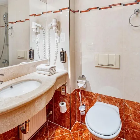 Hotel Chateau Kurfürstendamm-3